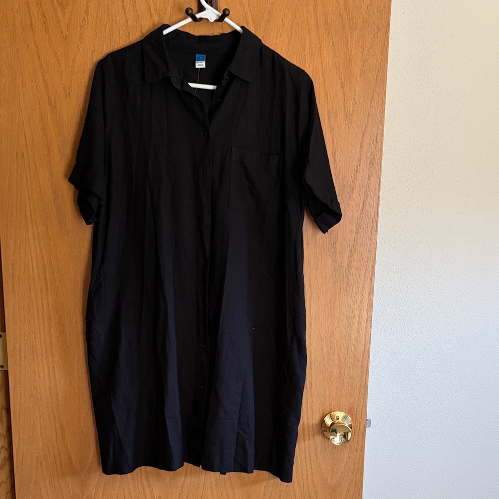 Women’s linen Black Short-Sleeve Shirt dress. Casual Button-Up